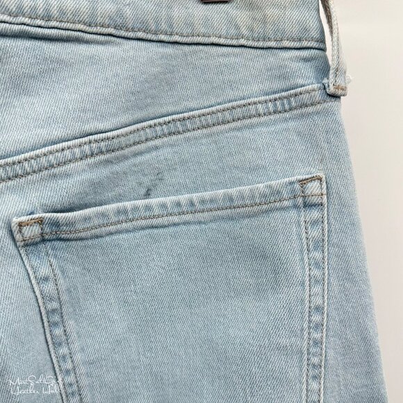 Old Navy NWT Women's Distressed Light Wash High-Rise Straight-Leg Jeans Size 12 - Picture 7 of 10